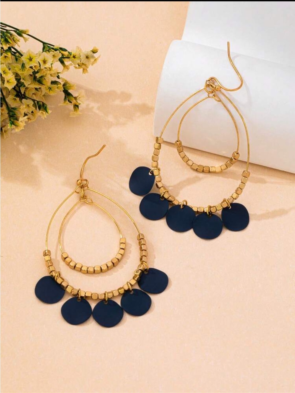 🫐 Blue Dangle Earrings 🫐 - Picture 4 of 4
